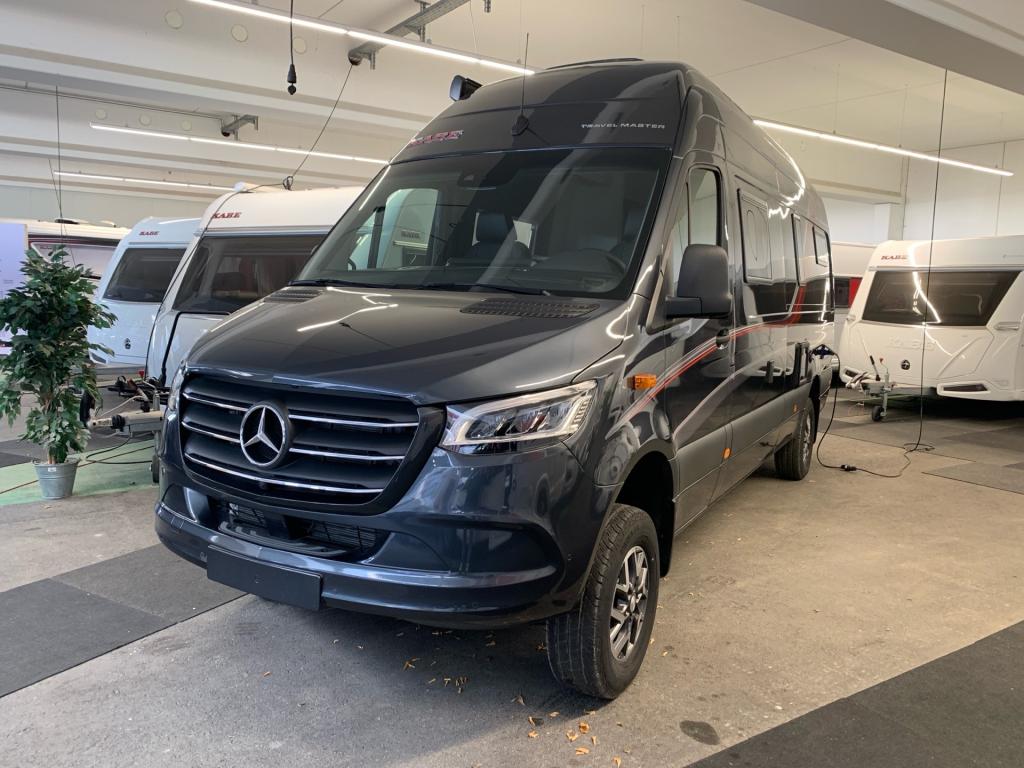 KABE TRAVEL MASTER VAN Crown 690 LB SOLAR ALLRAD