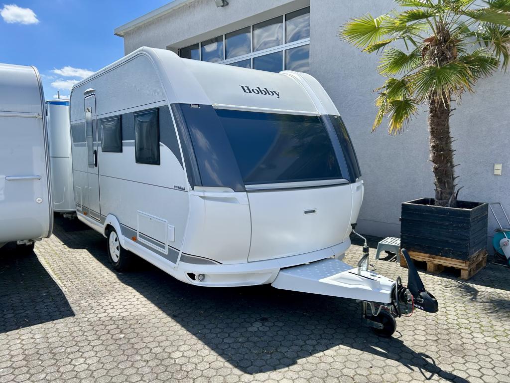 HOBBY On Tour 390 SF