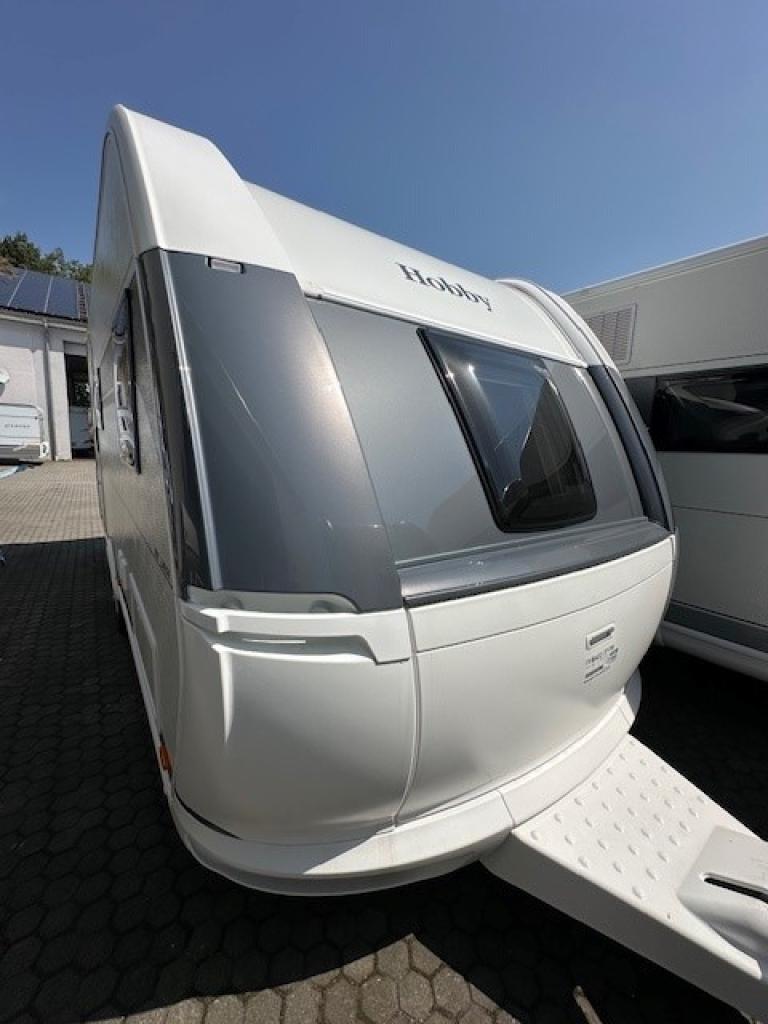 HOBBY De Luxe 490 KMF