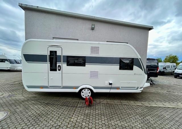 HOBBY De Luxe 490 KMF