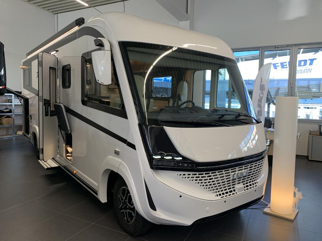 LAIKA KREOS I H5109 AHK Stützen Klima