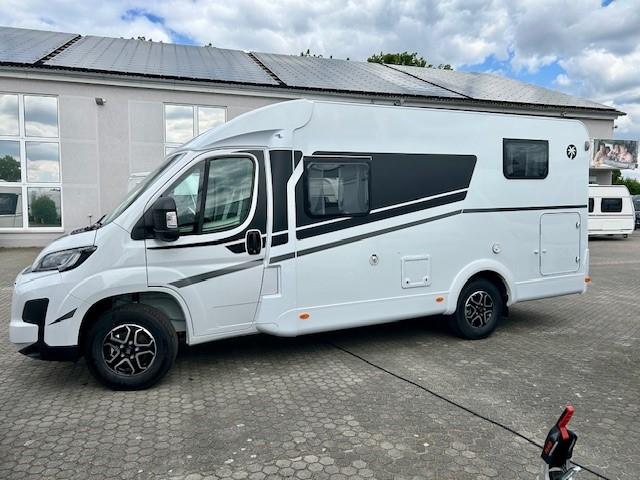 SUNLIGHT VAN ADVENTURE ED V 66